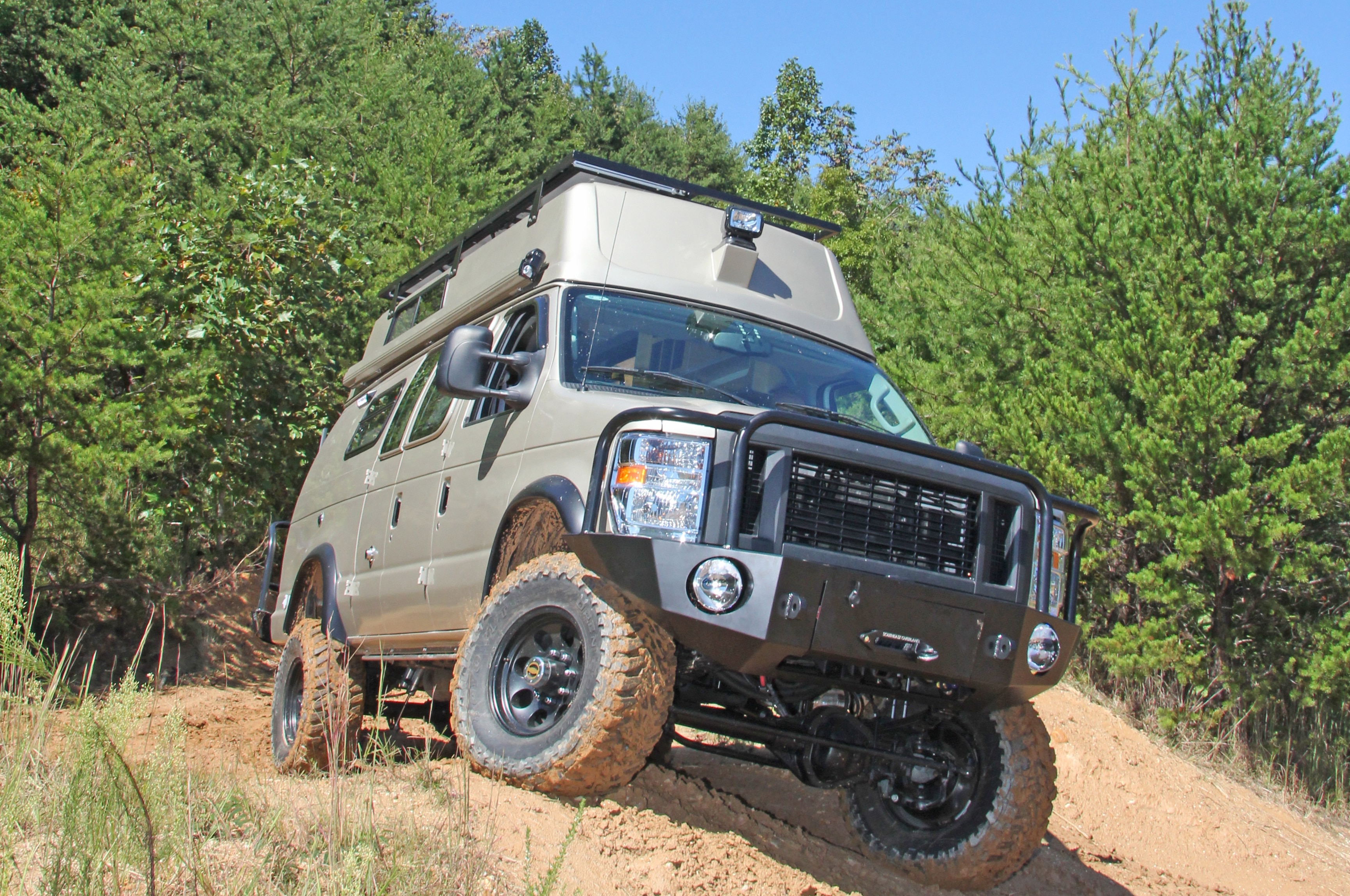 heavy duty 4x4 adventure van