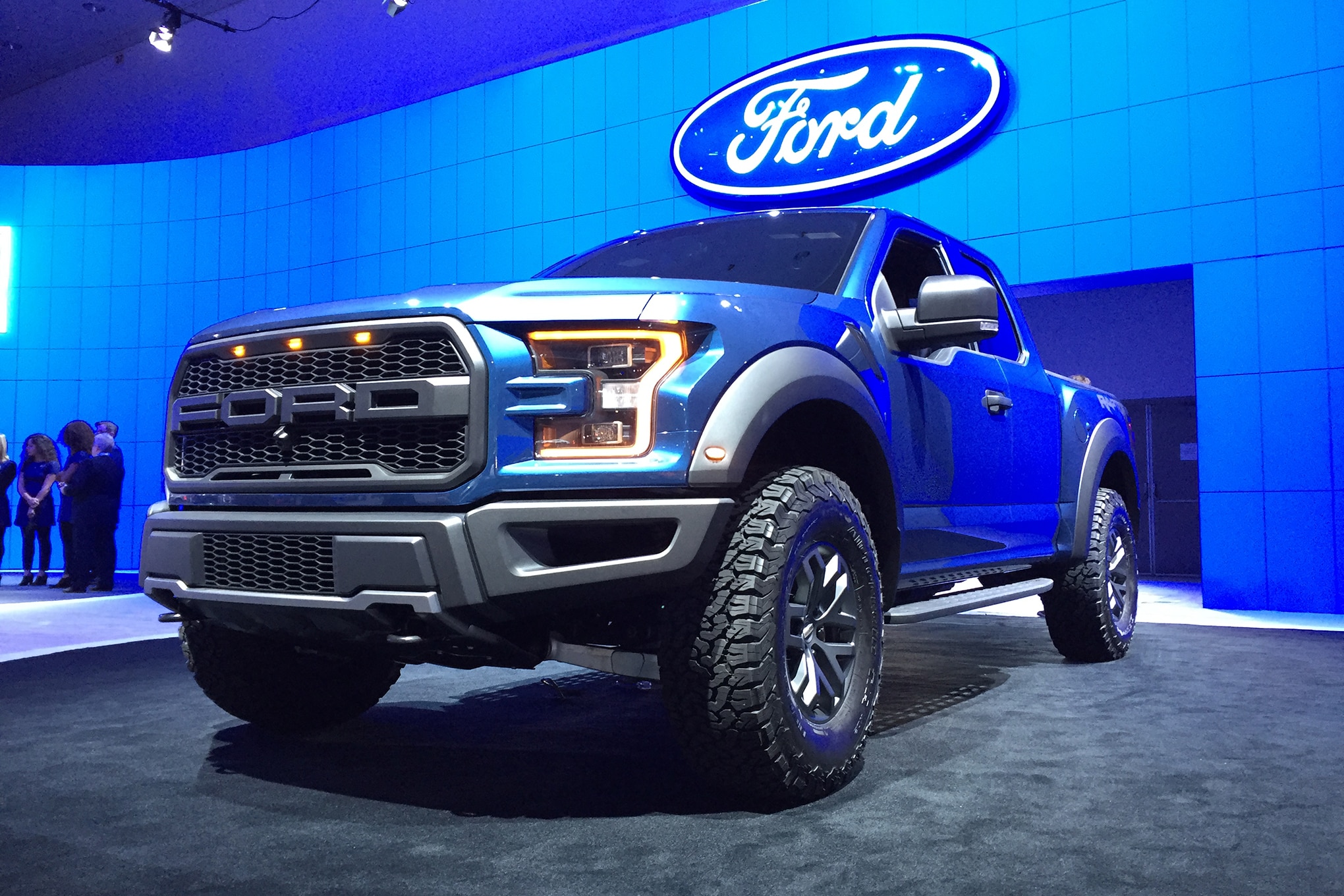 Ford raptor расход