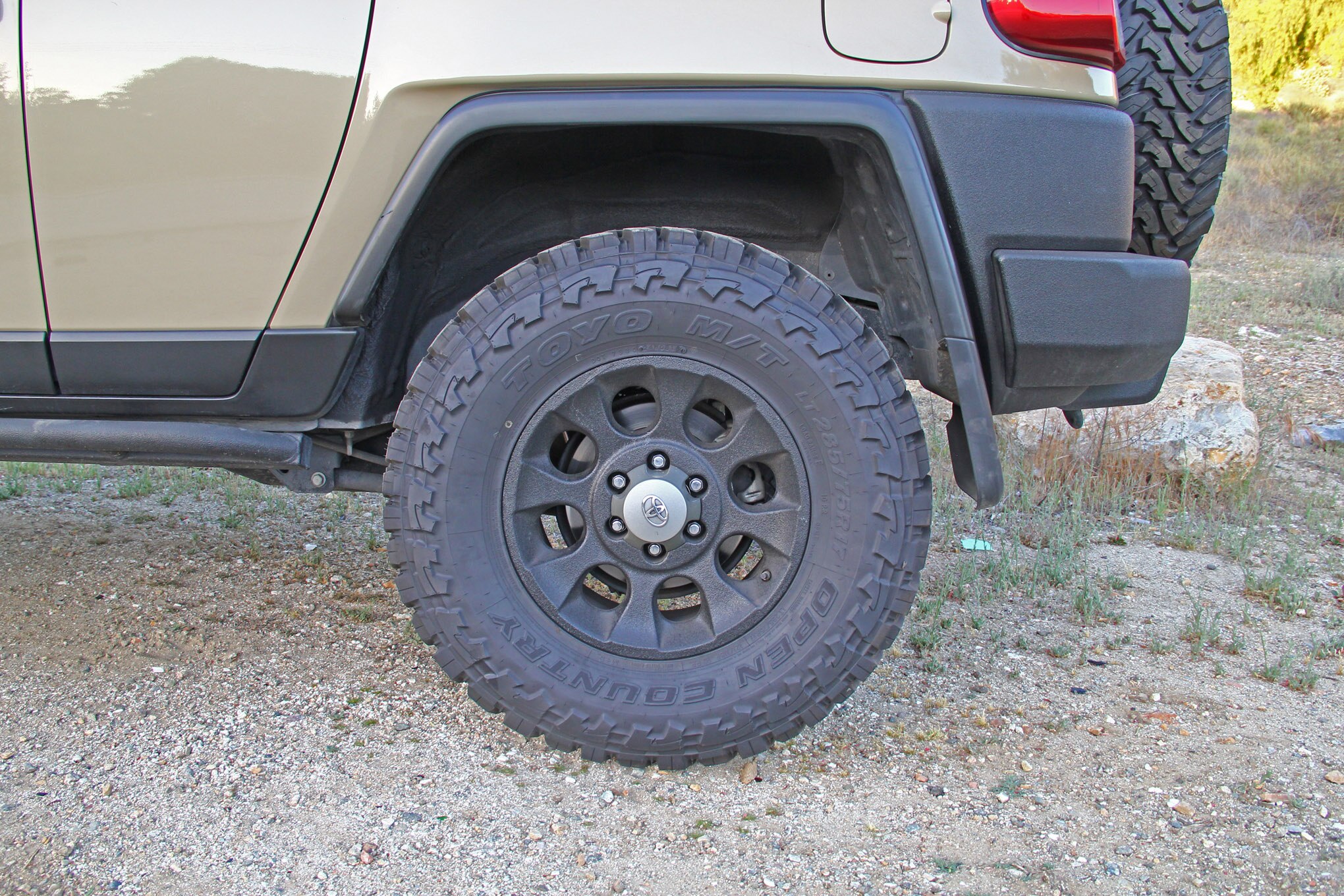 Body Chop Your Fj Cruiser To Fit Bigger Tires