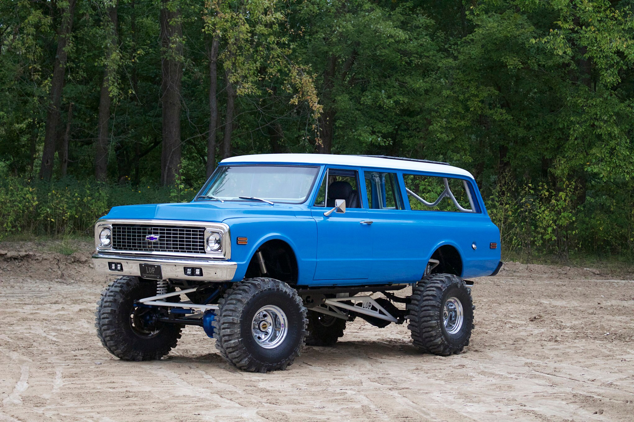 Party Barge A Duramax Powered 1972 Suburban With Seating For 12