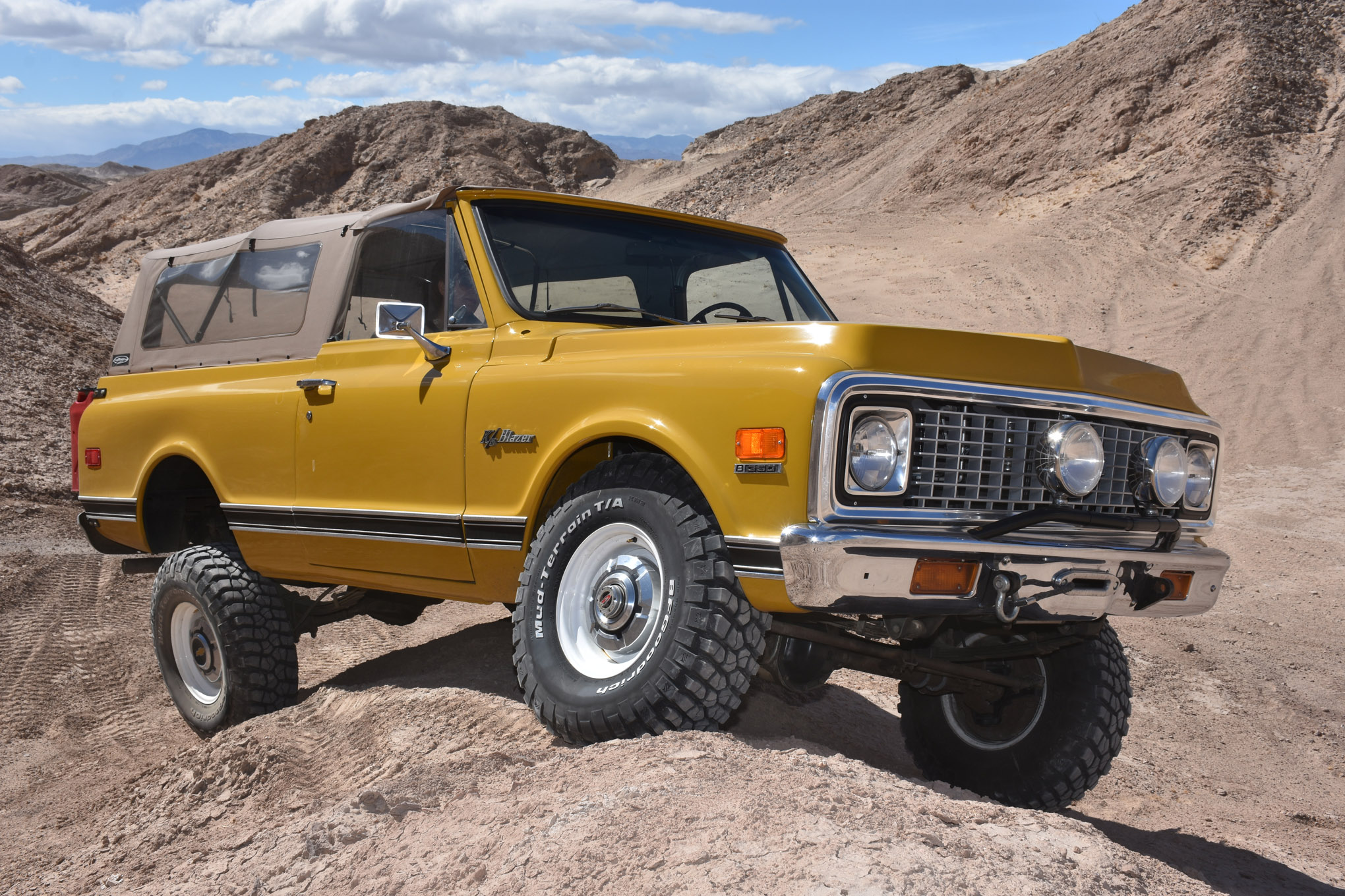 1972 Chevy Blazer With A Few Tricks Four Wheeler Network