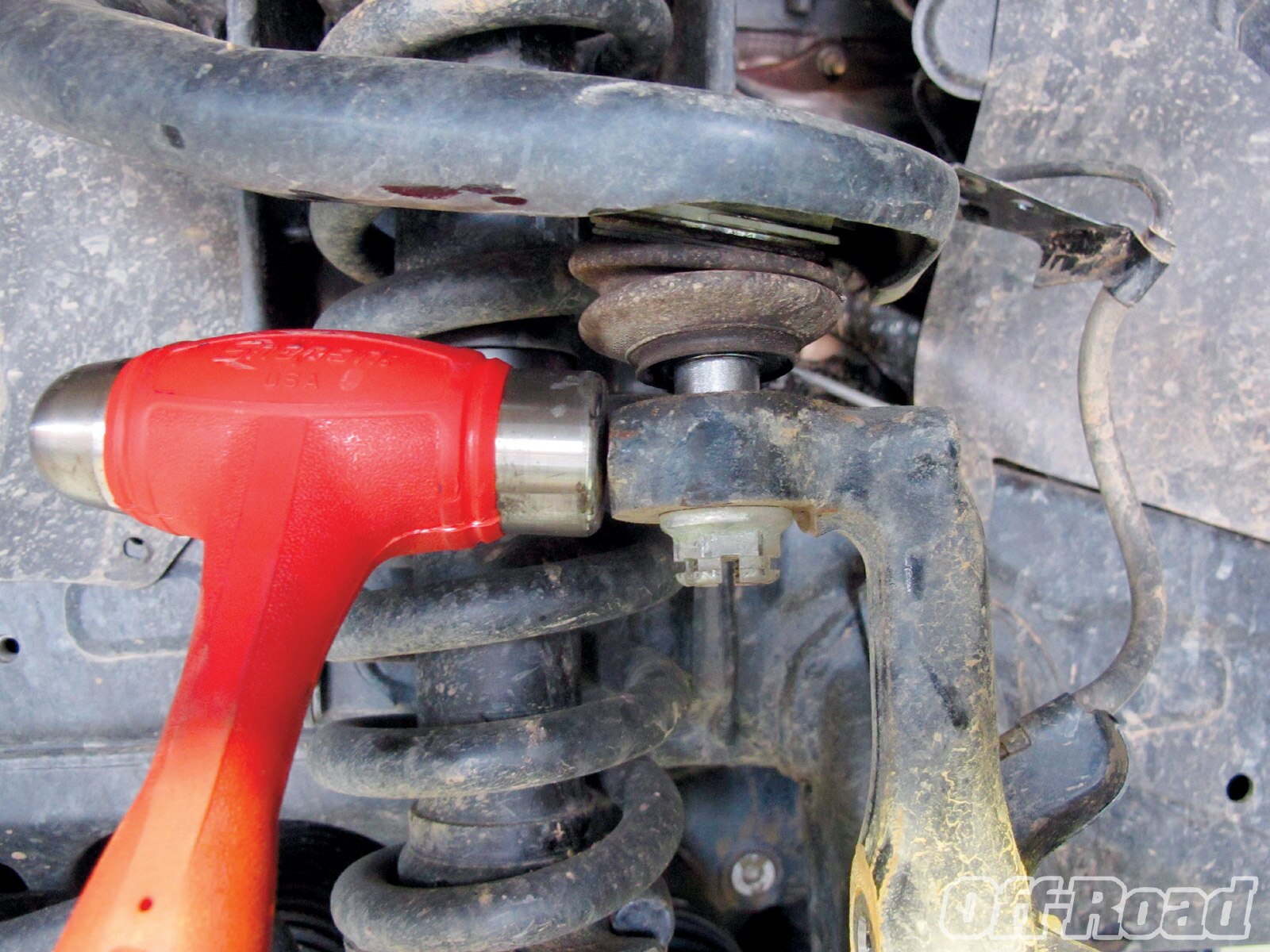 Leveling Kit Installed On A Toyota Fj Cruiser Upping The Ante