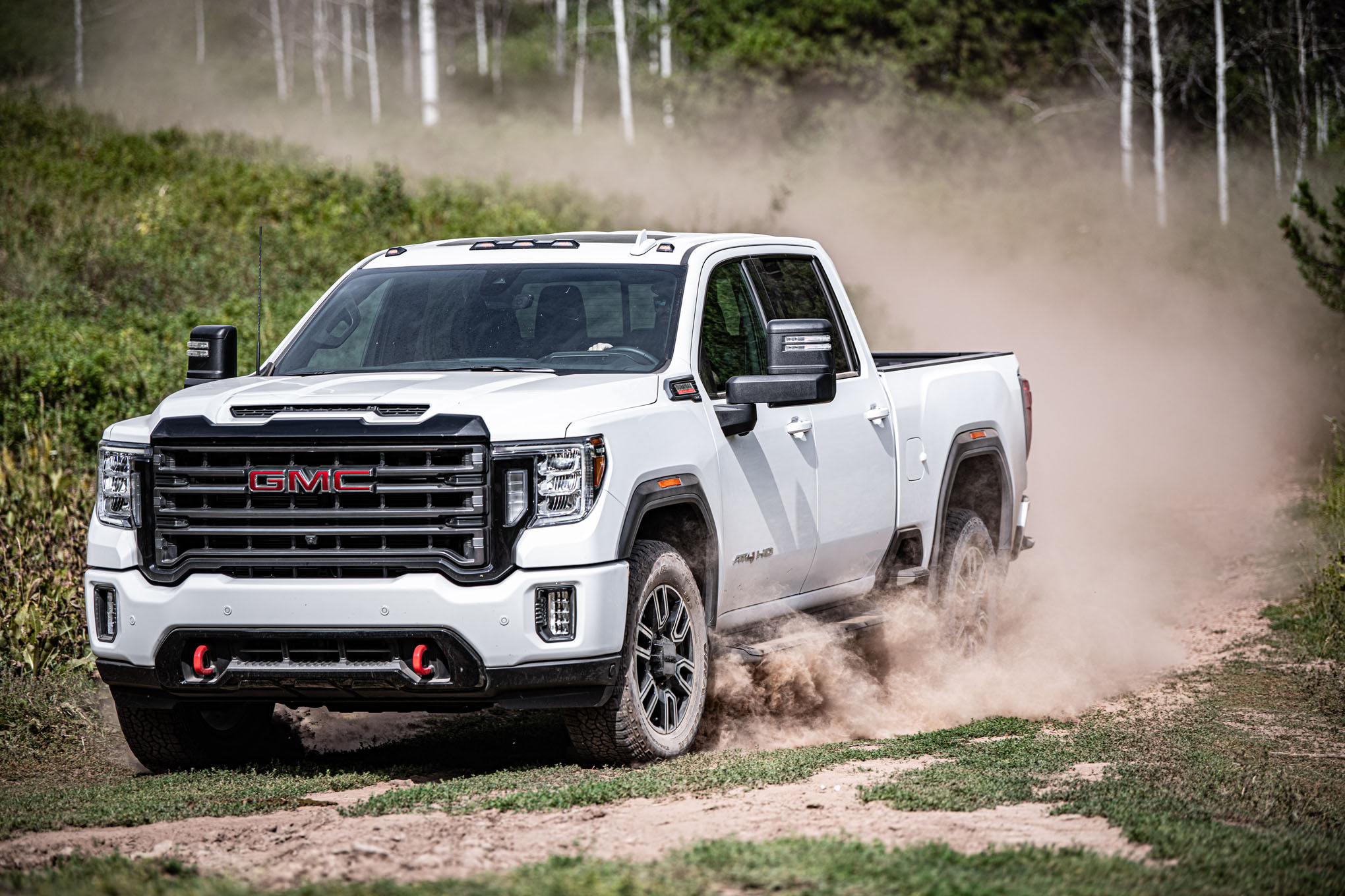 GMC Debuts Industry “First” Features And Adds A New 4x4 Model To Its 2020 Heavy-Duty Pickup Offerings