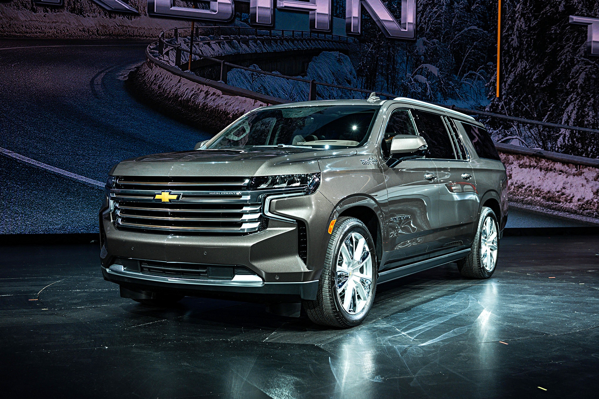 2021 Chevrolet Tahoe and Suburban Get New IRS Suspension, Duramax