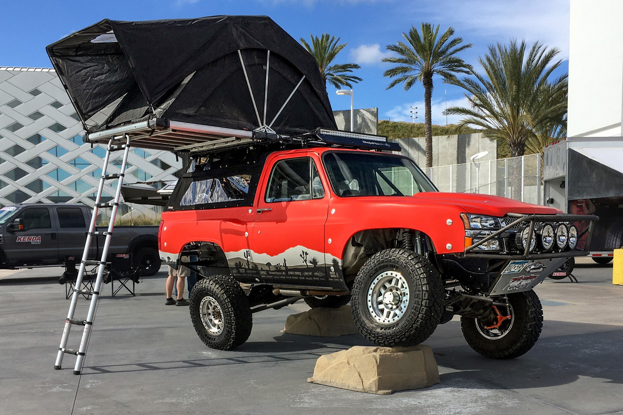 chevy blazer rock crawler