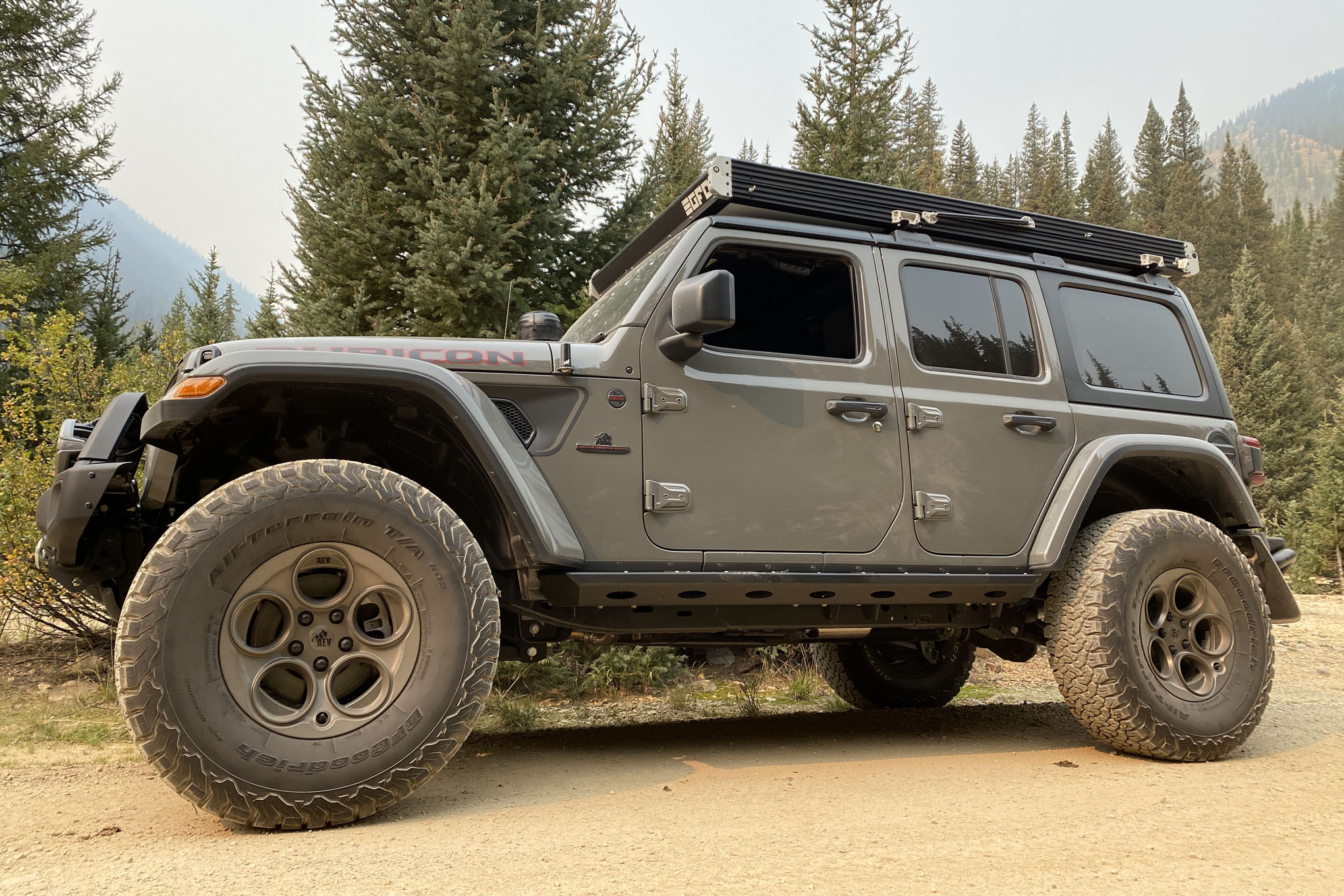 Add Protection to the Jeep Wrangler JL with EVO Manufacturing Rock Sliders