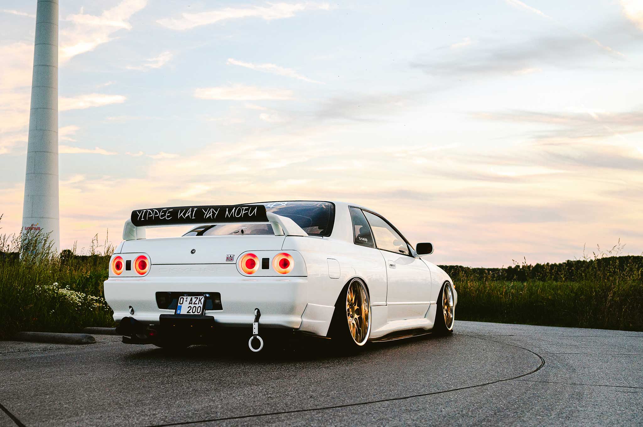 Underrated Rbdet Inside This Rwd Garage Built Nissan Skyline R32 On Custom Air Ride By Kean Suspensions